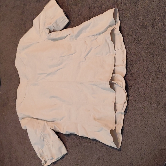 Shacket - Picture 5 of 8